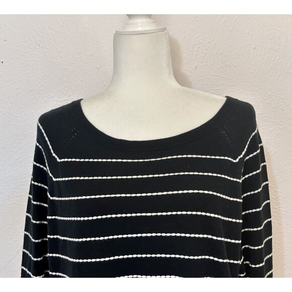 J. Jill Women's Size L Black/White Textured Striped Lightweight Sweater - Picture 4 of 14